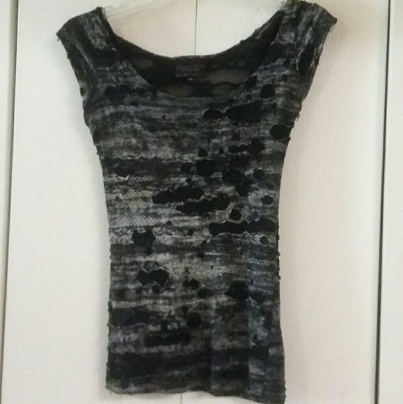 Heavy Red Gothic Distressed Mesh Shirt Sz M - Picture 4 of 8